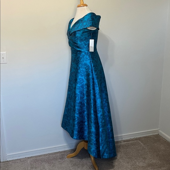 NWT Rickie Freeman for Teri Jon off-the-shoulder jacquard high-low Evening gown - Picture 5 of 16